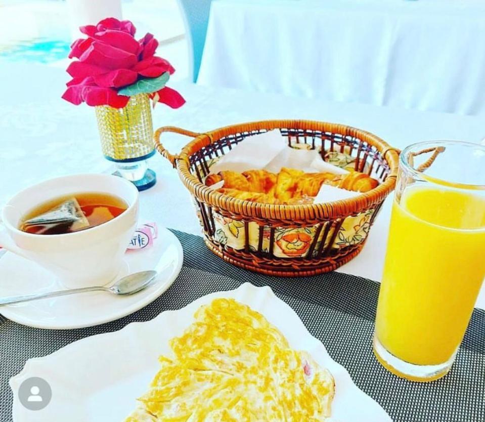 Residence Hoteliere Le Jomonia 利伯维尔 外观 照片