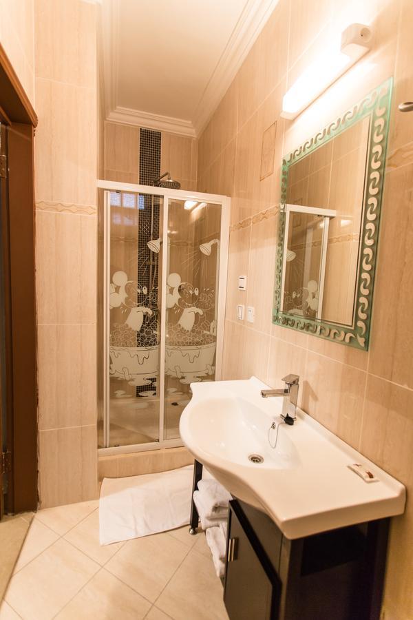 Residence Hoteliere Le Jomonia 利伯维尔 外观 照片