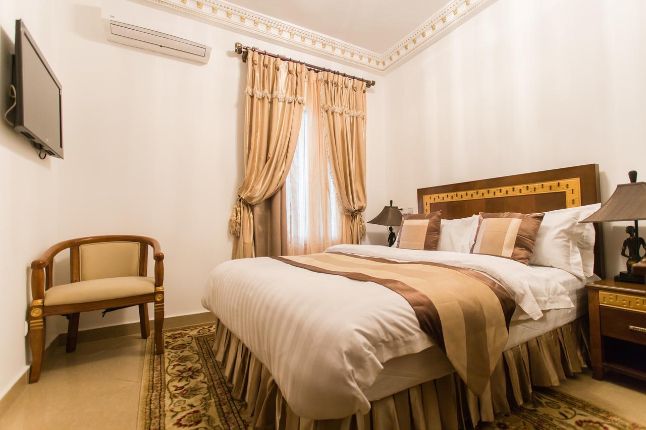 Residence Hoteliere Le Jomonia 利伯维尔 外观 照片