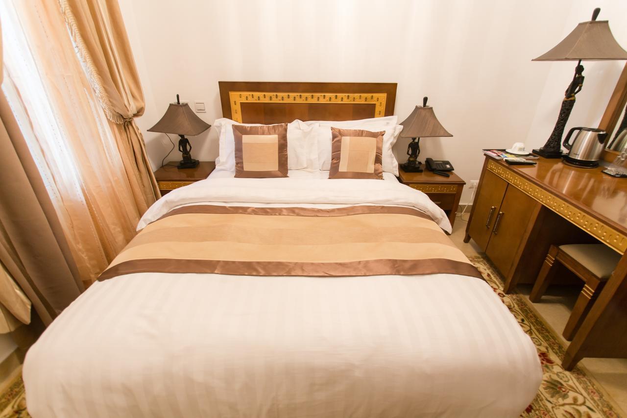 Residence Hoteliere Le Jomonia 利伯维尔 外观 照片