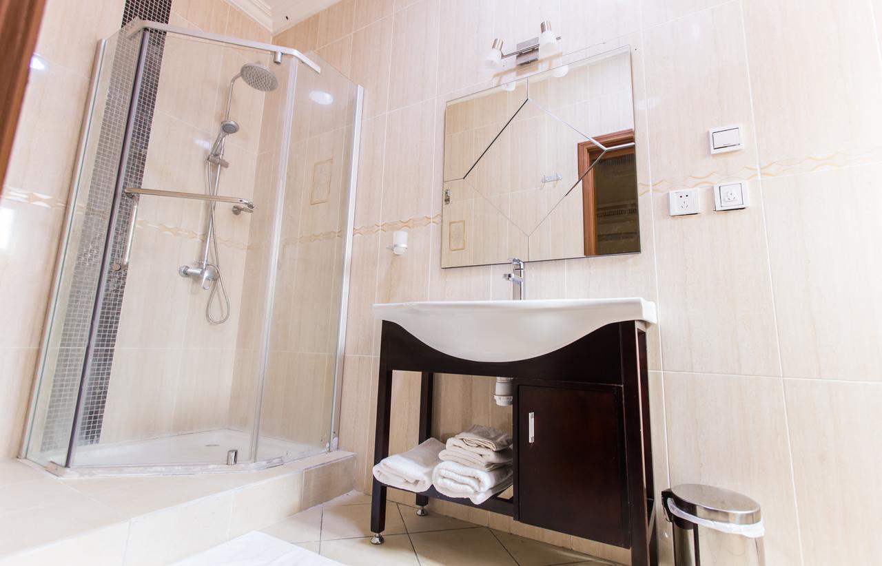 Residence Hoteliere Le Jomonia 利伯维尔 外观 照片